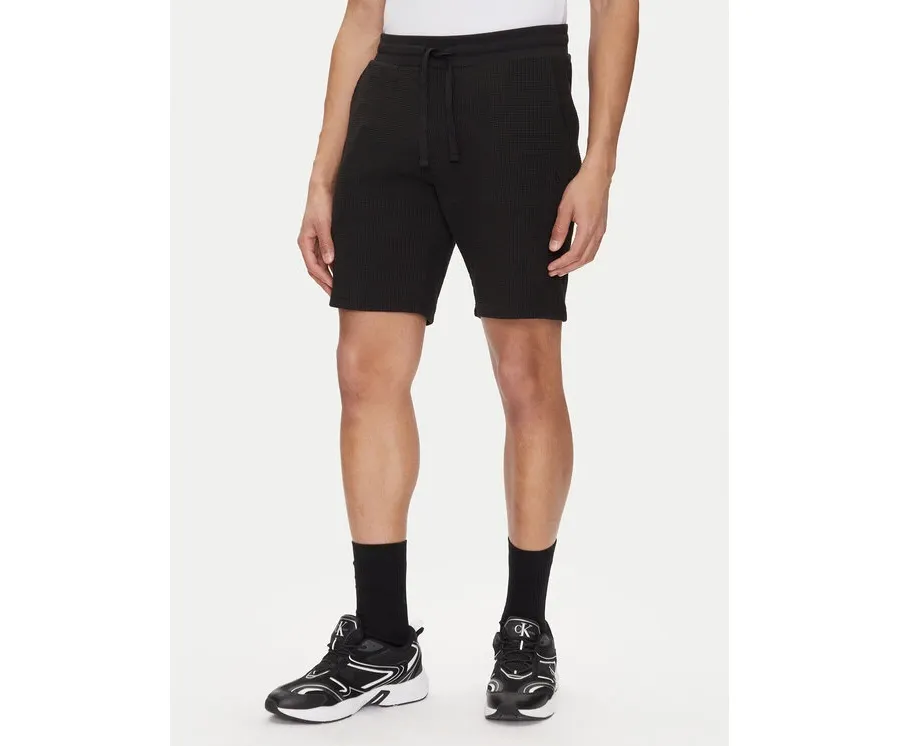 obrazek 1 Calvin Klein Jeans Szorty sportowe J30J327247 Czarny Regular Fit