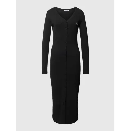 Zdjęcie Długa sukienka z drobnym prążkowaniem