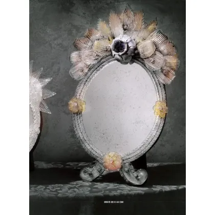 Zdjęcie Piękne  ścienne szklane włoskie lustro