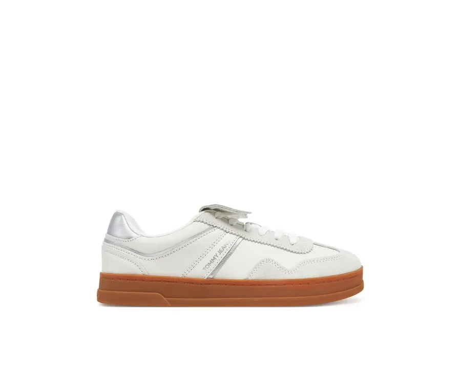 obrazek 1 Tommy Jeans Sneakersy The Greenwich Flap EN0EN02715 Biały