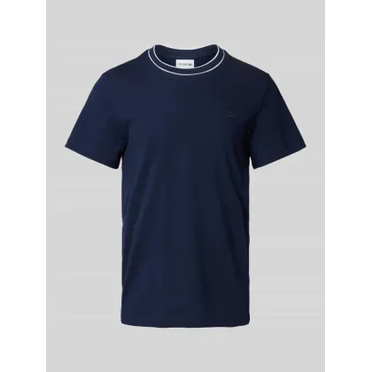 Zdjęcie T-shirt z wyhaftowanym logo