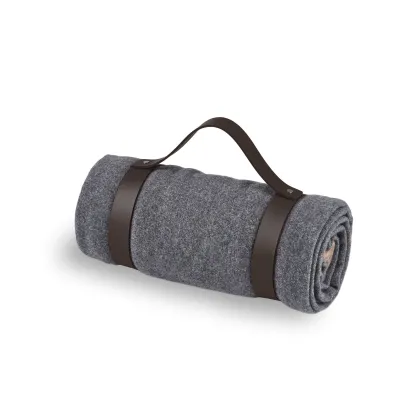 Zdjęcie Elegancki skórzany pas do koca w kolorze czekoladowym