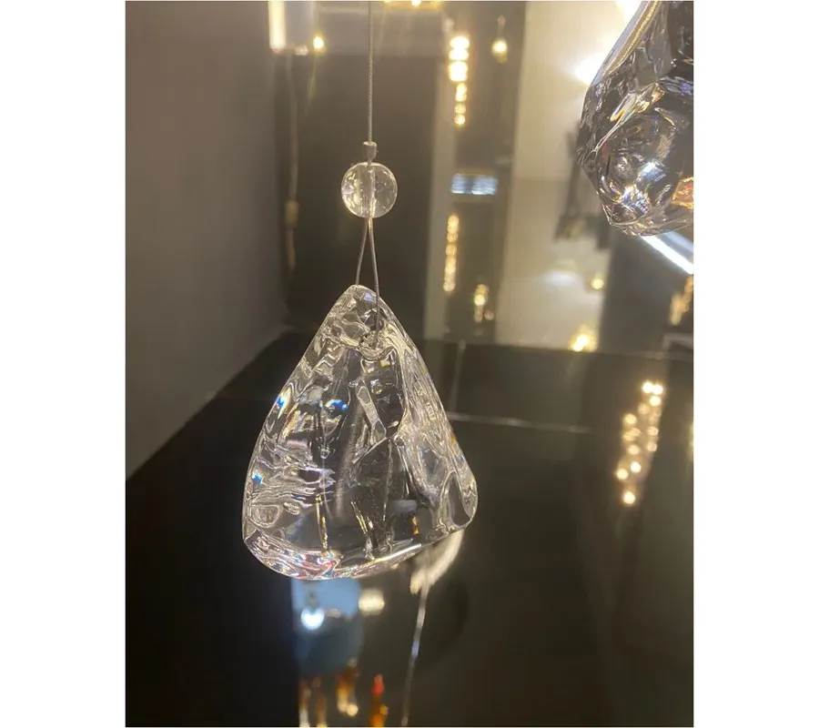 obrazek 2 Kaskadowy żyrandol o wyjątkowym i eleganckim designie – Il Paralume Marina