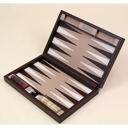 Zdjęcie Gra planszowa dla dwóch graczy - Backgammon