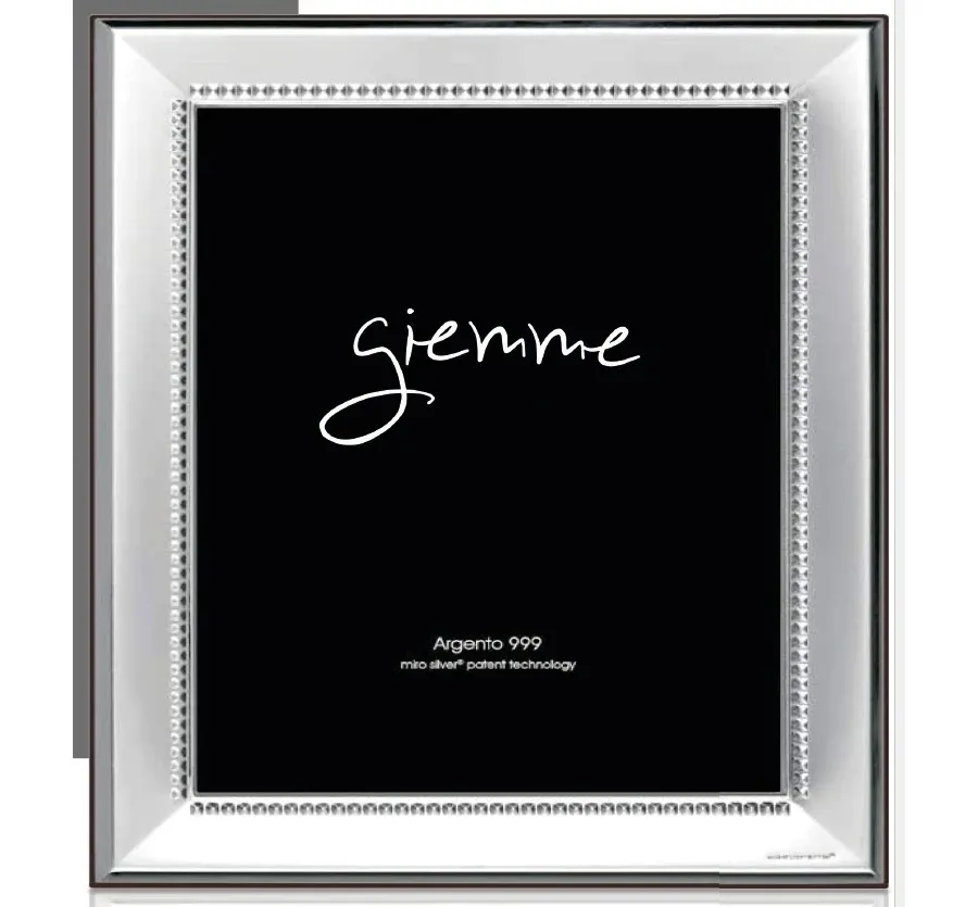 obrazek 1 Srebrna ramka na zdjęcia 9х13 cm z niepowtarzalnym zdobieniem