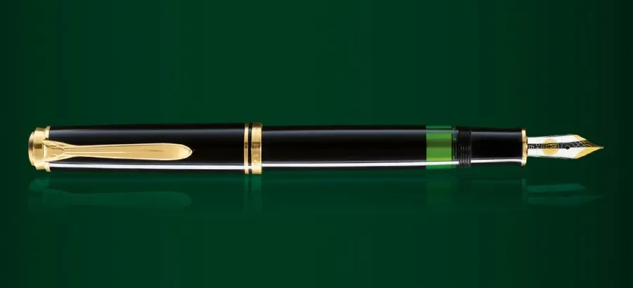 obrazek 3 Czarne pióro wieczne Pelikan Souverän 400 Black EF