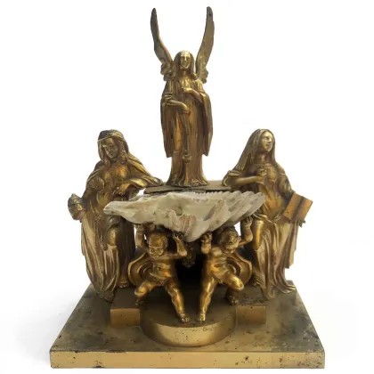 Zdjęcie Kompozycja ze złotego brązu - cherubiny trzymające muszlę, anioł, święci