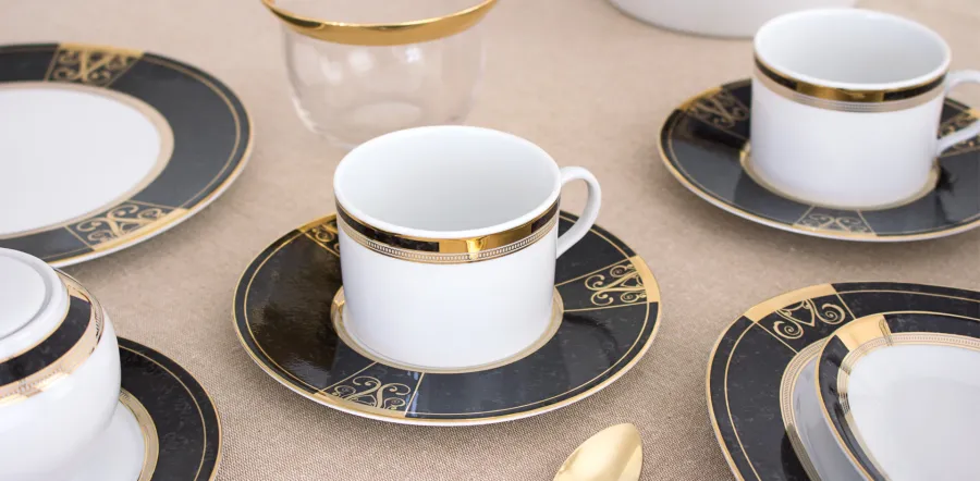 obrazek 3 Luksusowy komplet porcelany dla 12 osobowej rodziny - Porcel