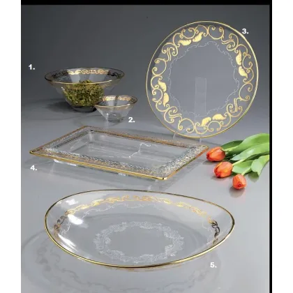 Zdjęcie Luksusowe wyroby szklane - ślicznie zdobione