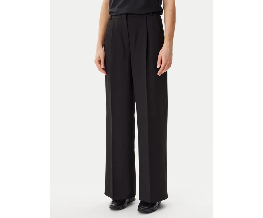 obrazek 1 Calvin Klein Spodnie materiałowe Travel Twill K20K208214 Czarny Wide Leg