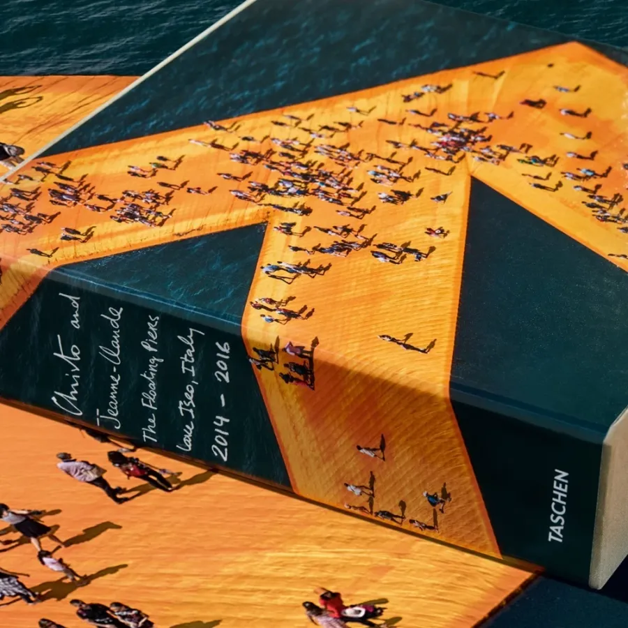 obrazek 16 Książka Christo and Jeanne-Claude. The Floating Piers, Art Edition No. 41–60 (Collage) - Taschen