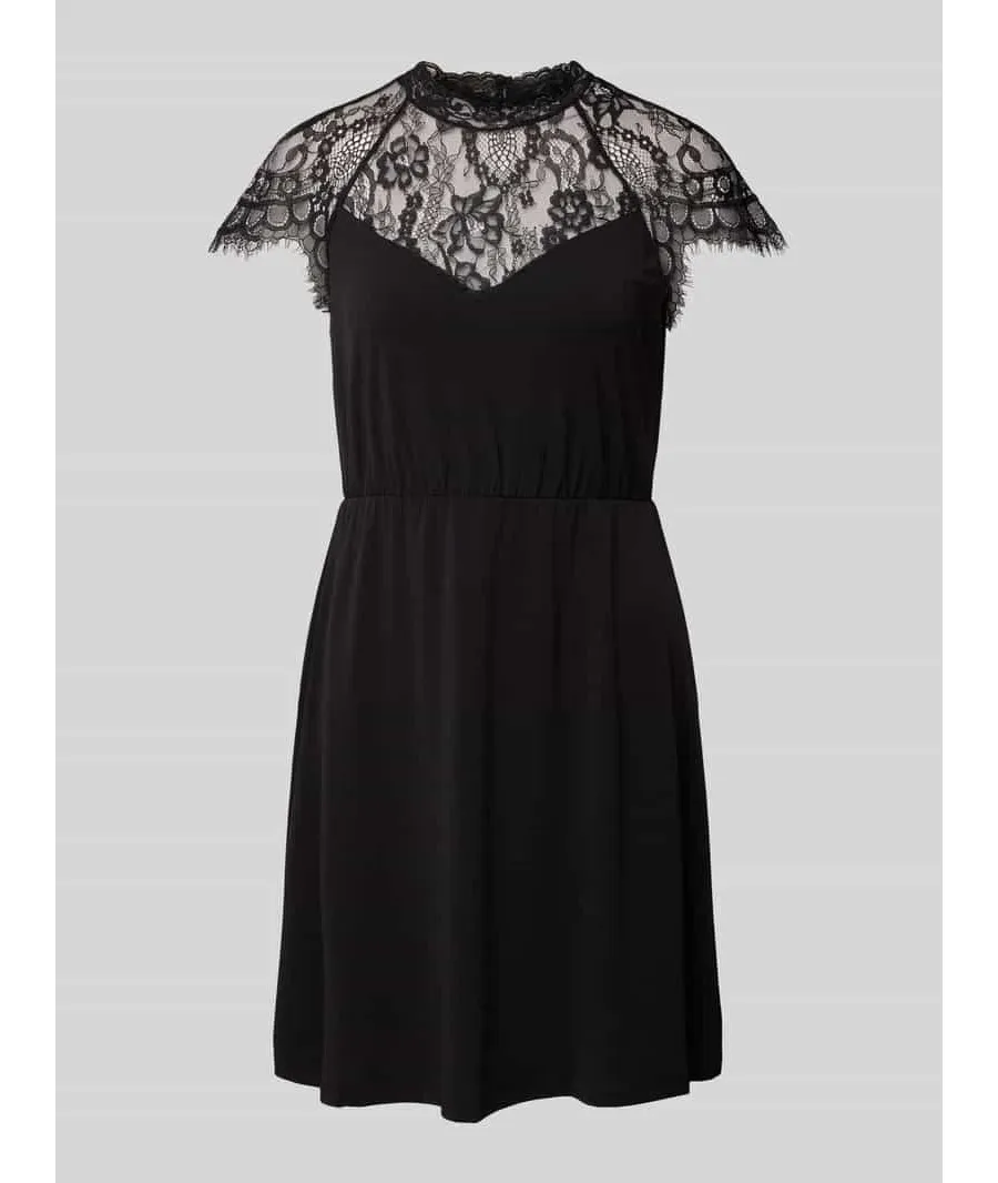 obrazek 1 Vero Moda Sukienka koktajlowa Milla 10319974 Czarny Standard Fit
