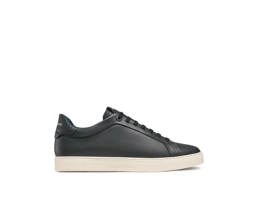 obrazek 1 Emporio Armani Sneakersy X4X598 XF662 00285 Granatowy