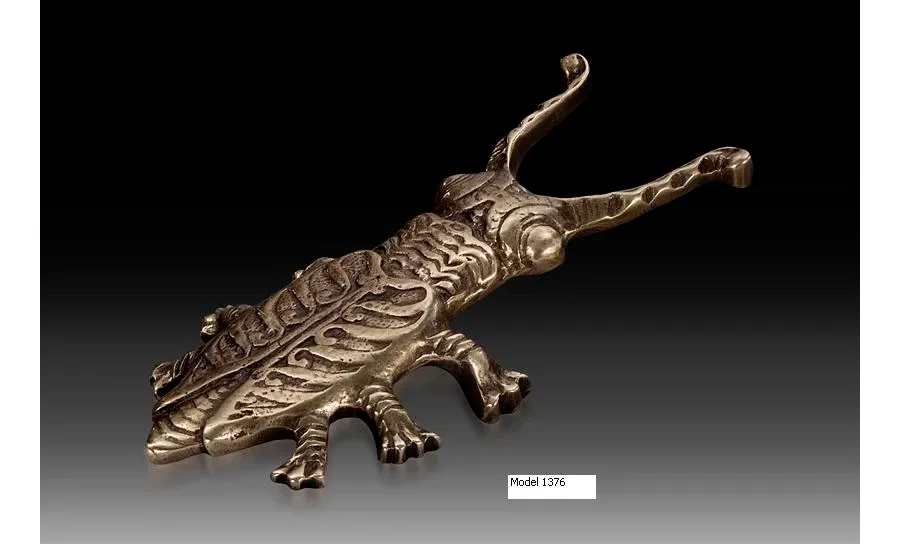 obrazek 4 Figura chrząszcza z brązu - dwie wersje!