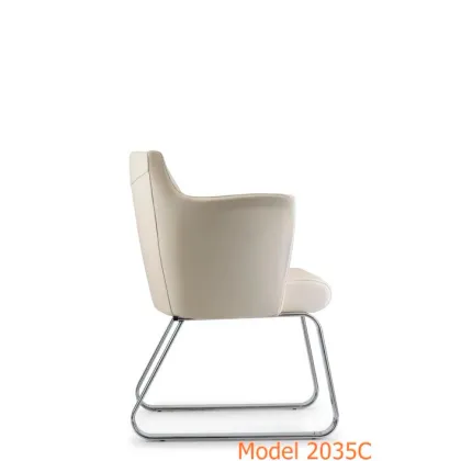 Picture Comfortable office chair made of leather