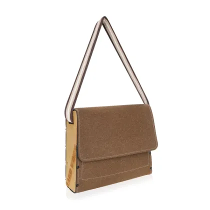 Zdjęcie Niezwykła torba wykonana z ekologicznych materiałów dla firm