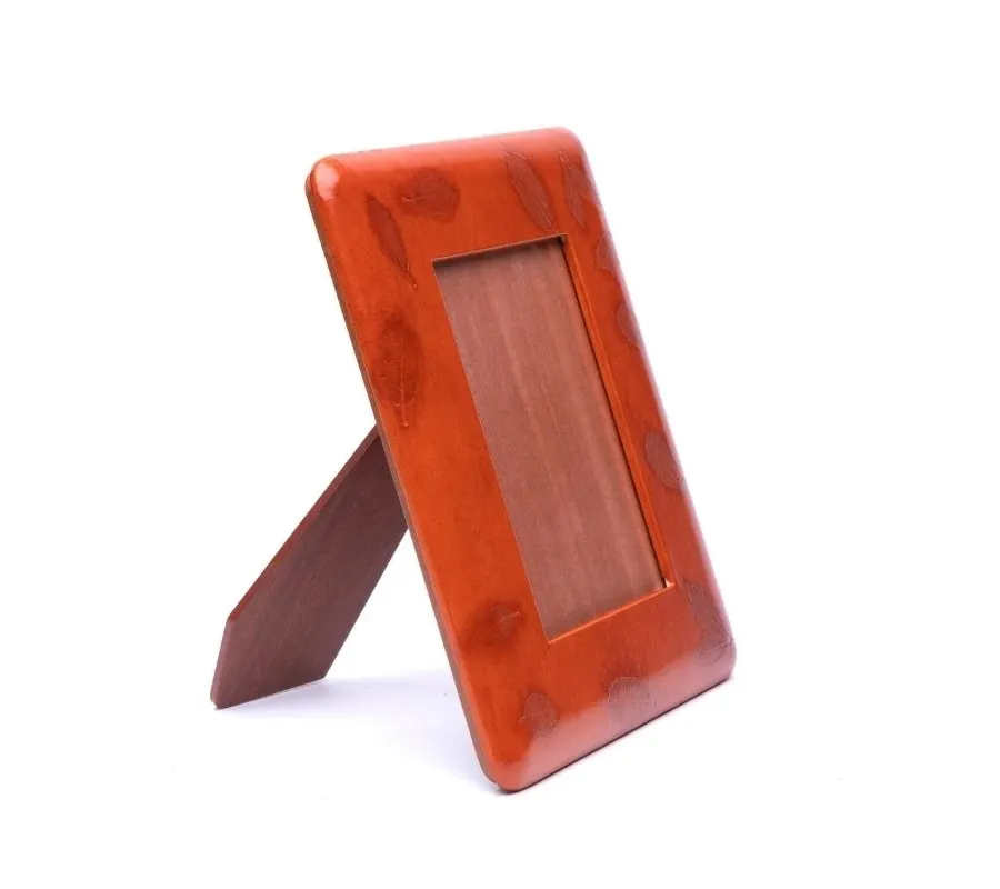 obrazek 1 Oryginalna ramka na zdjęcia wykonana z naturalnej skóry - Ikunico