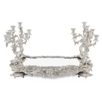 Zdjęcie Wyjątkowa srebrna taca do serwowania ze zdobieniami