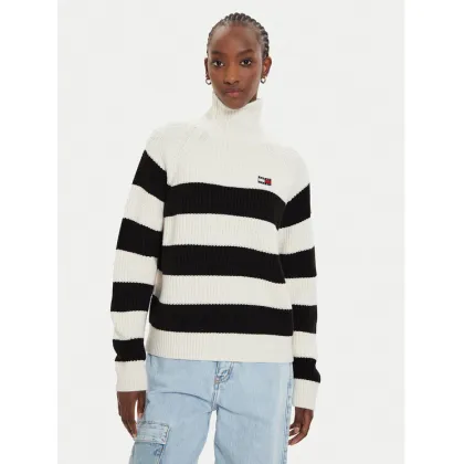 Zdjęcie Tommy Jeans Golf Badge DW0DW19914 Czarny Regular Fit