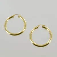 Picture Italian hoop earrings in yellow gold