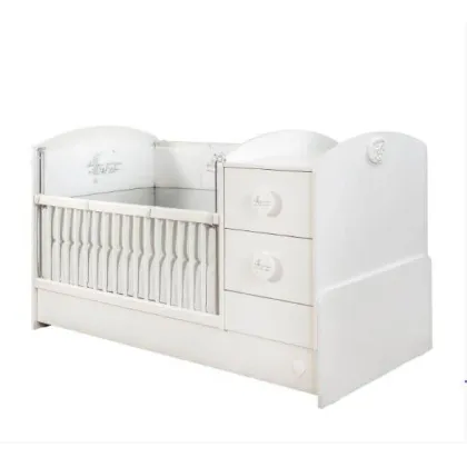 Zdjęcie Praktyczne łóżeczko niemowlęce w zestawie z przewijakiem - Cilek