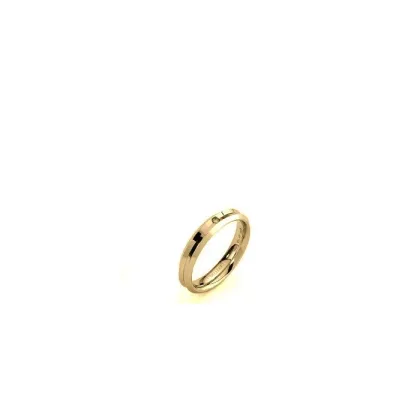 Zdjęcie Wyjątkowa obrączka z koroną Unoaerre z żółtego złota z diamentem o masie 0,01 ct. 3mm szerokości.
