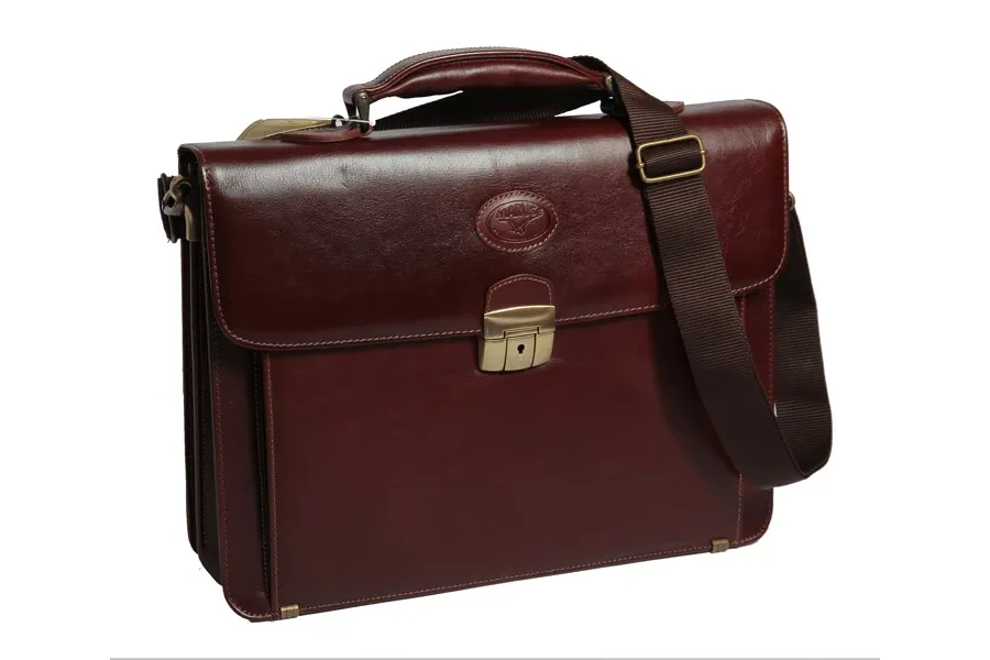 picture 1 Handmande briefcase Maruse