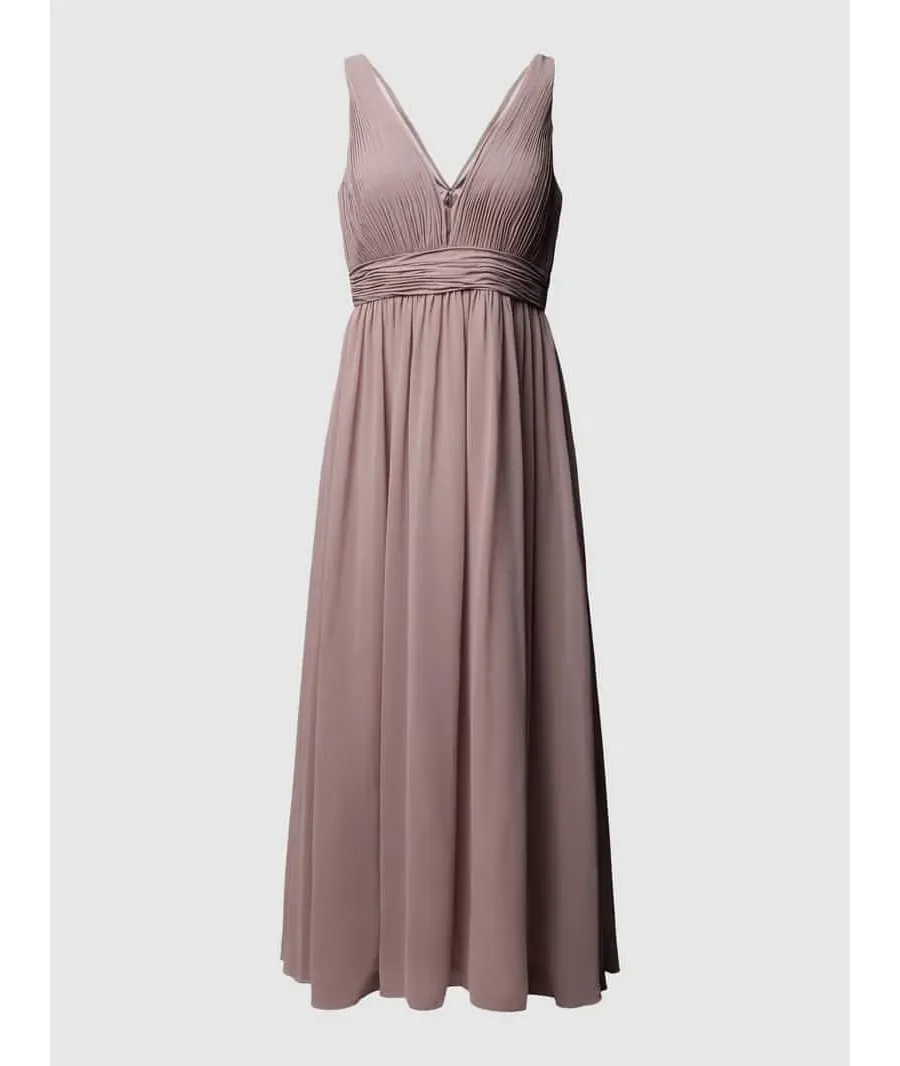 obrazek 1 Sukienka wieczorowa PLUS SIZE z plisami