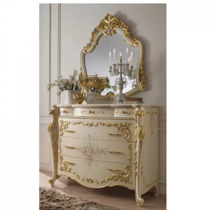 Zdjęcie Wyjątkowe klasyczne lustro na komodę