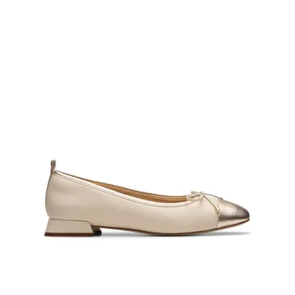 Zdjęcie Clarks Baleriny Ubree15 Poppy 26181326 Beżowy