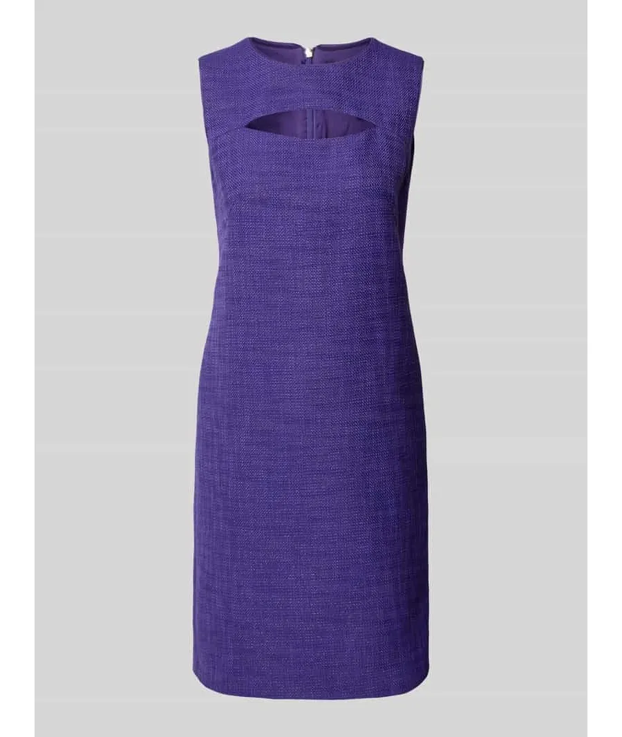 obrazek 1 Sukienka o długości do kolan z wycięciem