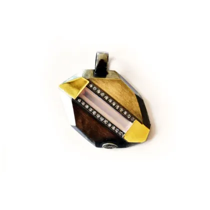 Picture Phenomenal pendant made of silver and gold