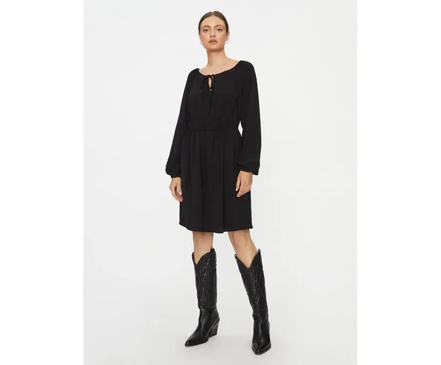 obrazek 1 Vero Moda Sukienka codzienna 10302545 Czarny Regular Fit