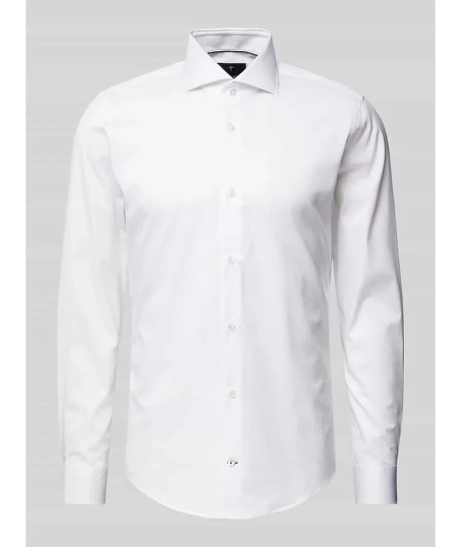 obrazek 1 Koszula biznesowa o kroju slim fit z kołnierzykiem typu cutaway model ‘Pares’