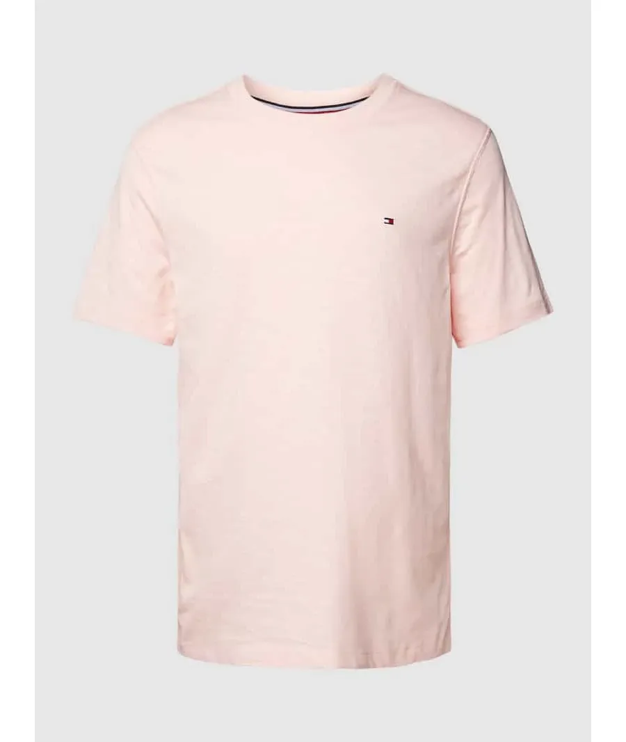 obrazek 1 T-shirt o kroju regular fit w jednolitym kolorze