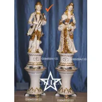 Zdjęcie Znakomita ceramiczna figura mężczyzny ze skrzypcami