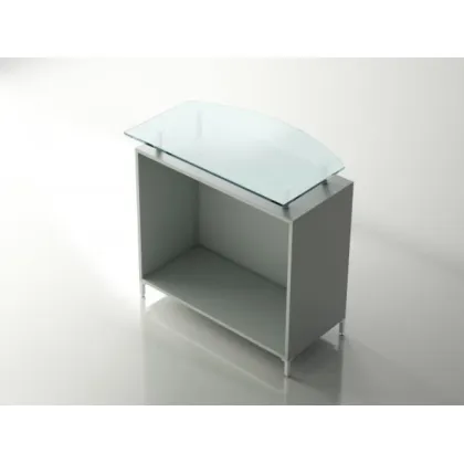 Zdjęcie Szklany blat lady sklepowej o oryginalnym kształcie