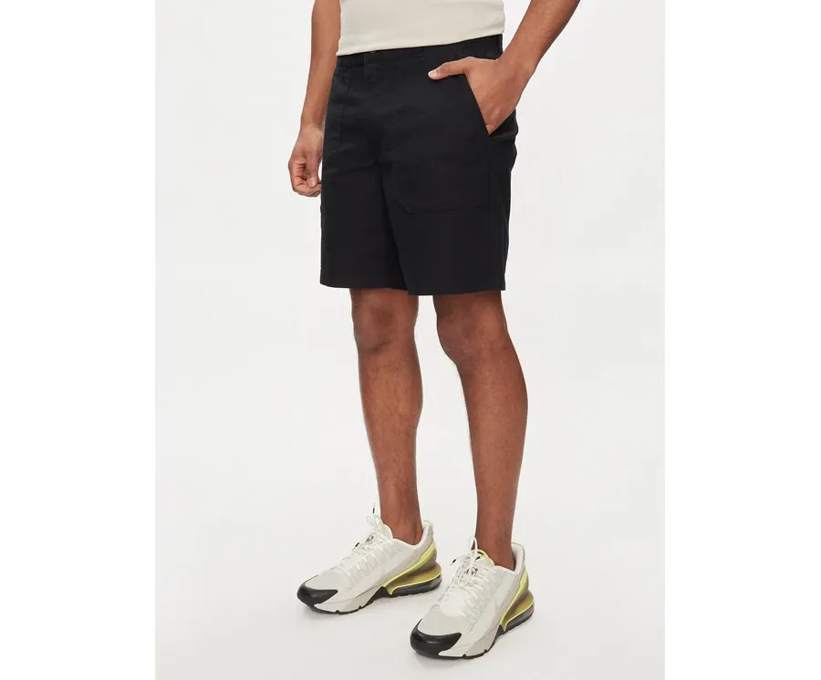 obrazek 1 Columbia Szorty materiałowe Flex Roc™ Utility 2072761 Czarny Regular Fit