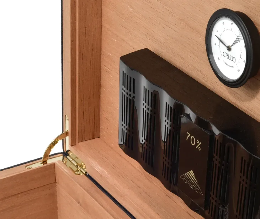 obrazek 2 Wspaniały humidor pokryty skórą