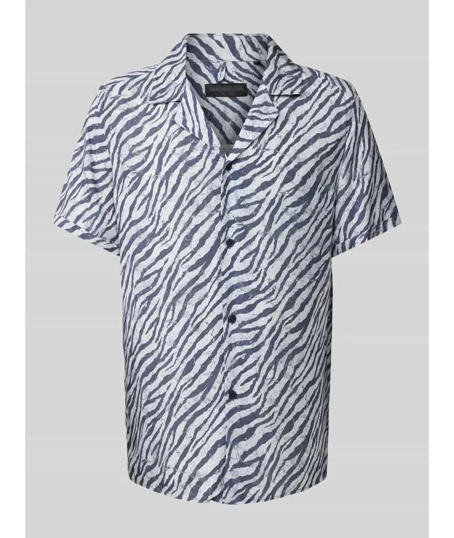 obrazek 1 Koszula casualowa o kroju regular fit ze wzorem na całej powierzchni model ‘BIJAN’