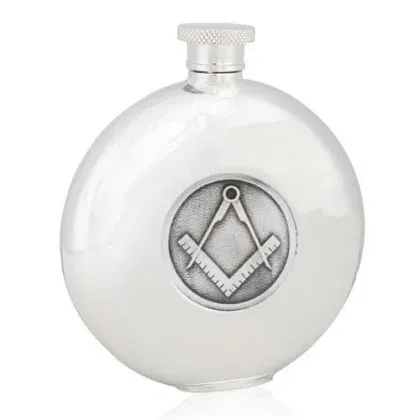 Zdjęcie Niepowtarzalny prezent dla niego lub dla niej – masońska piersiówka