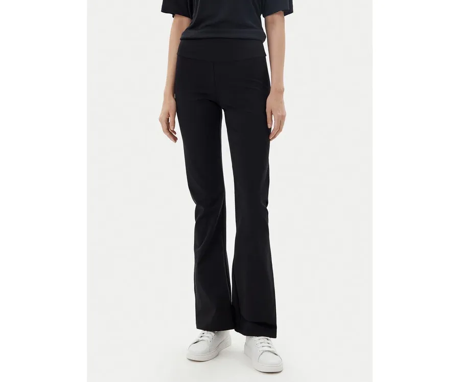 obrazek 1 EA7 Emporio Armani Legginsy 7W000081 AF12484 UC001 Czarny Flare Fit