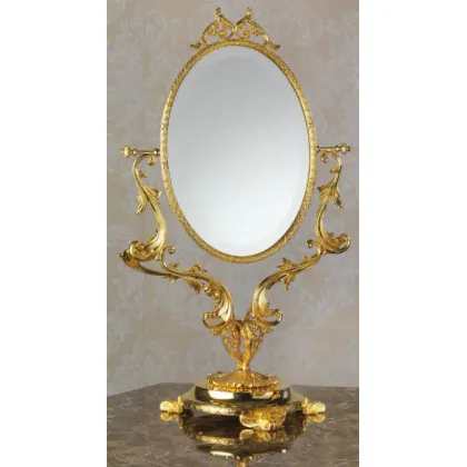 Zdjęcie Owalne lustro na pozłacanej podstawie z brązu