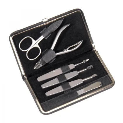 Zdjęcie Zestaw akcesoriów do manicure firmy Sacher