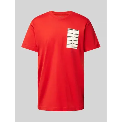 Zdjęcie Calvin Klein Jeans T-Shirt Serif Box Graphic J30J327474 Czerwony Regular Fit