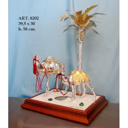 Zdjęcie Figura dwóch wielbłądów królewskich