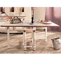 Zdjęcie Drewniany prowansalski stół z przedłużeniem za zawiasach - Interiors Italia