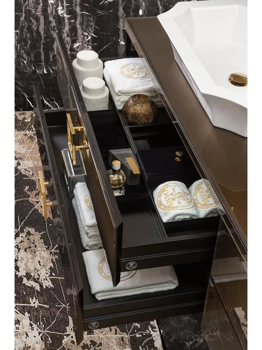 obrazek 4 Ekskluzywny komplet mebli Daphne do łazienki prosto z Włoch