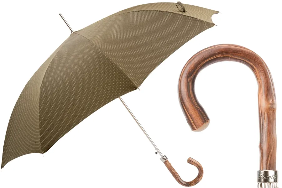 obrazek 1 Ekskluzywny brązowy parasol męski z rączką z drewna kasztanowego – Pasotti