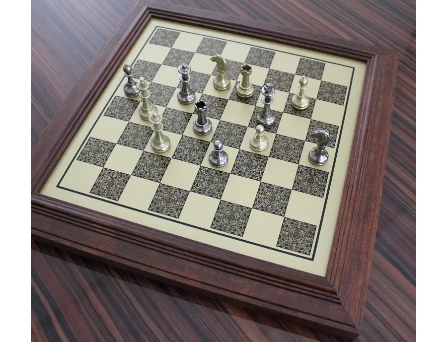 picture 3 Luxurious classic chess set with pieces included 65M+230BW